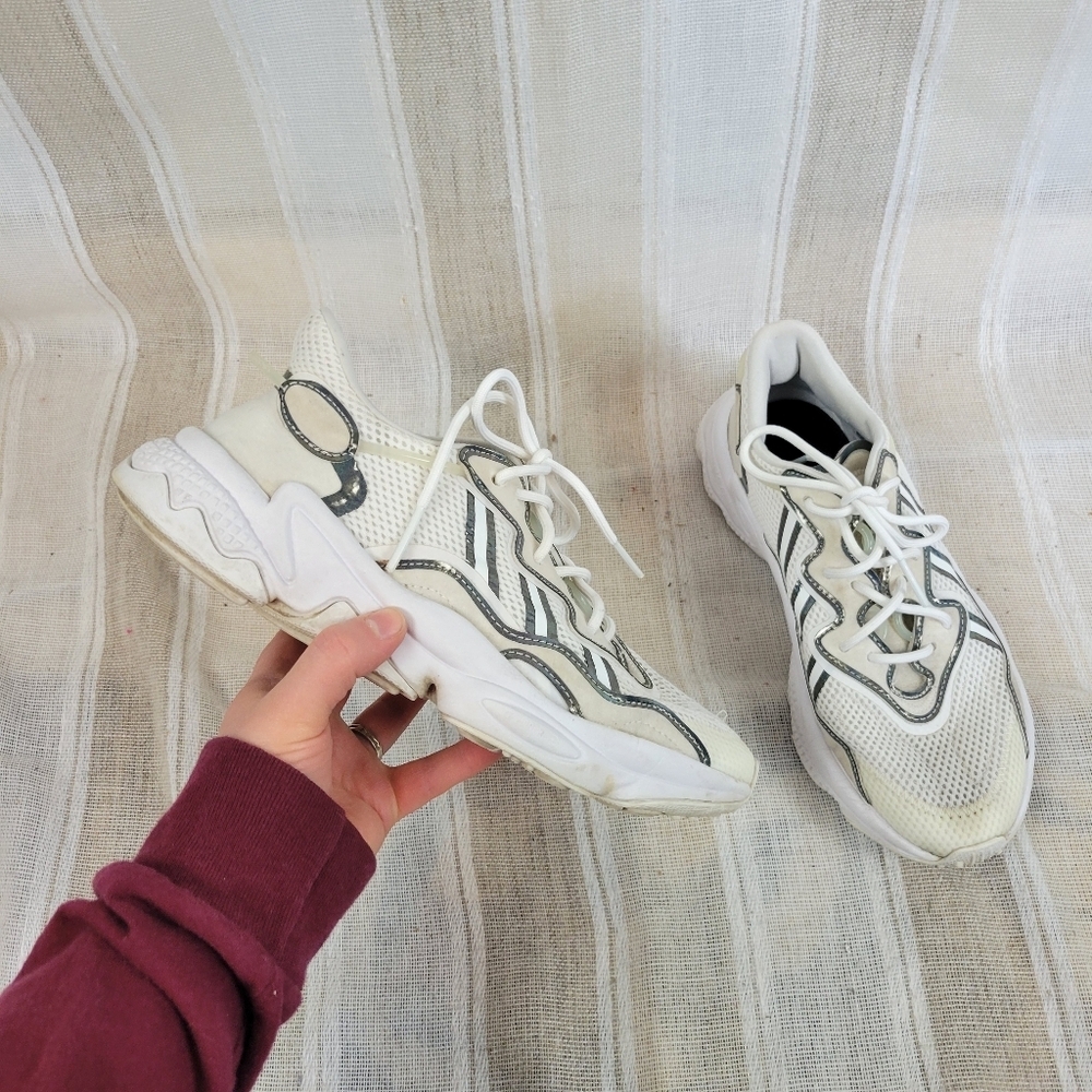 Adidas‎ Ozweego Sneakers Tennis Shoes White Size 6